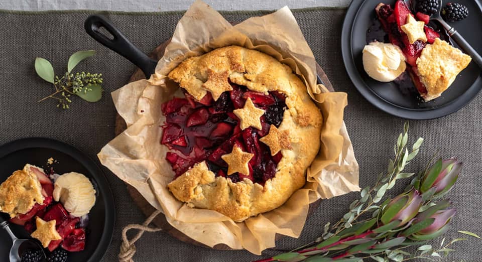 Black Berry & Apple Galette